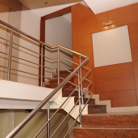 Hotel Pearl International Chennai Bagian luar foto