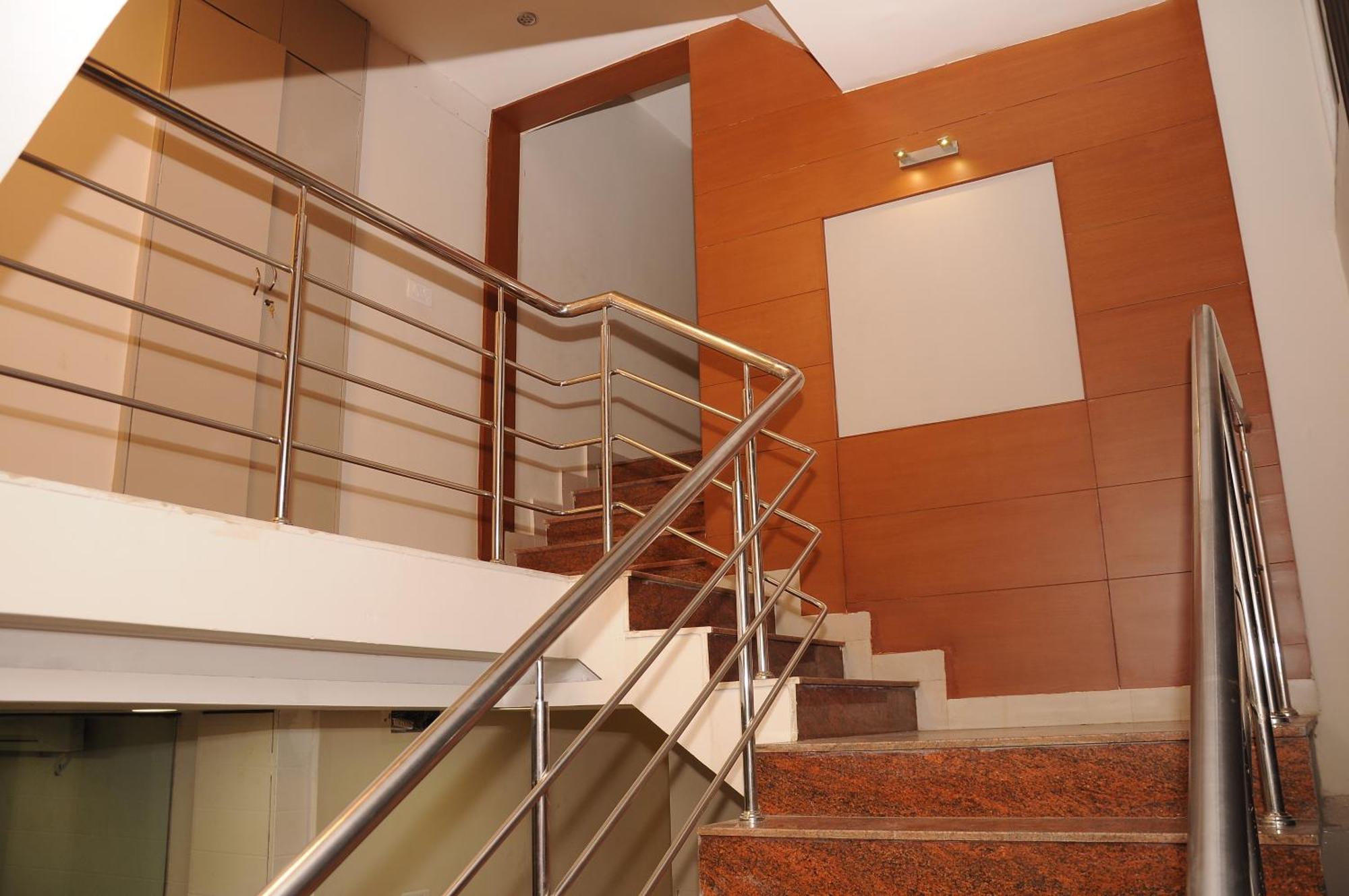 Hotel Pearl International Chennai Bagian luar foto